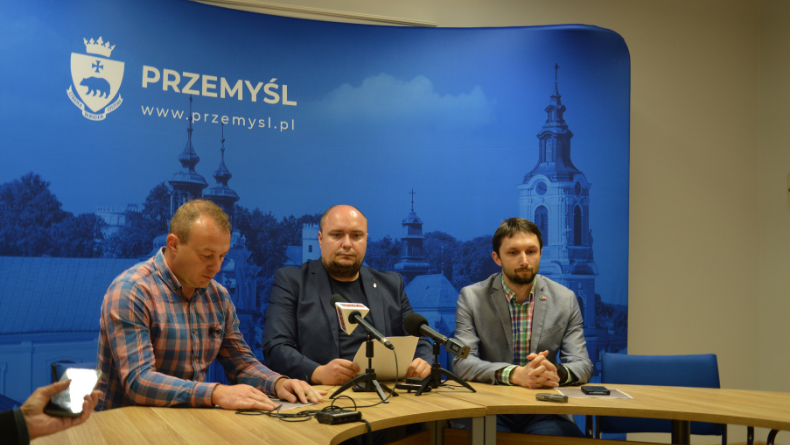 Od lewej :Mirosław Majkowski, Marcin Kowalski, Tomasz Leszczyński